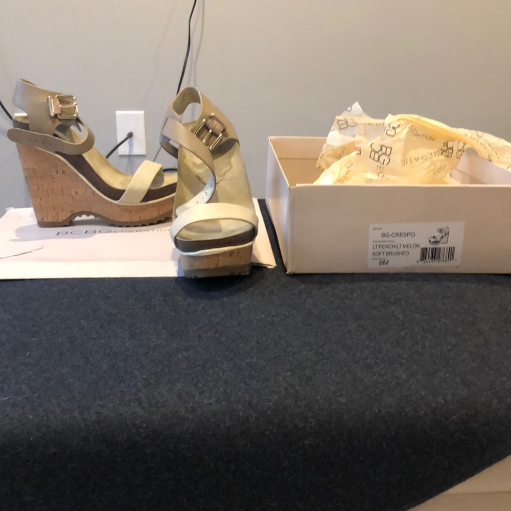 BCBG platforms, size 8